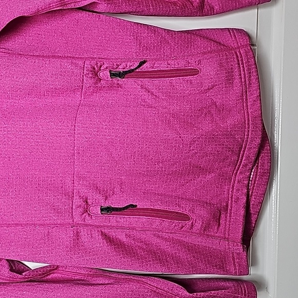 Columbia Omni XS wick fuscia pink pullover hoodie - Picture 5 of 16